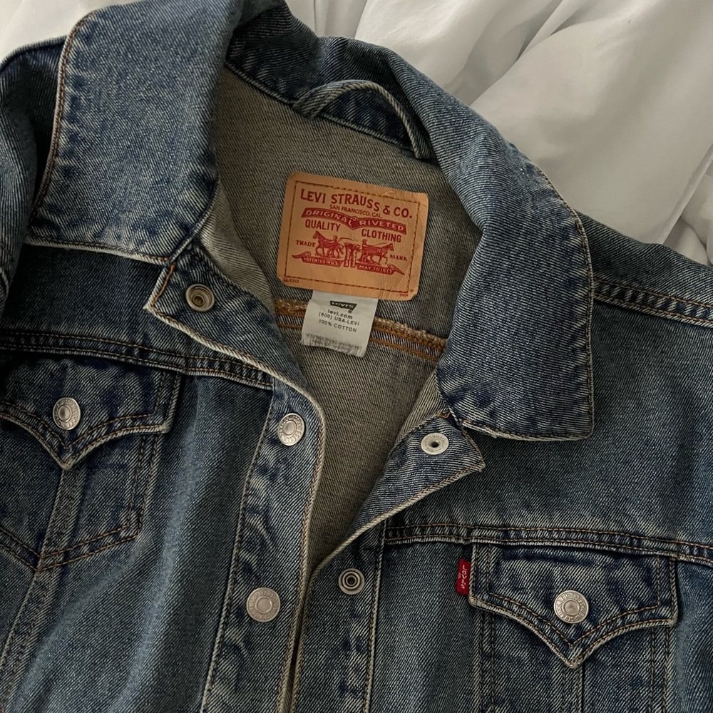 Levi’s denim jacket